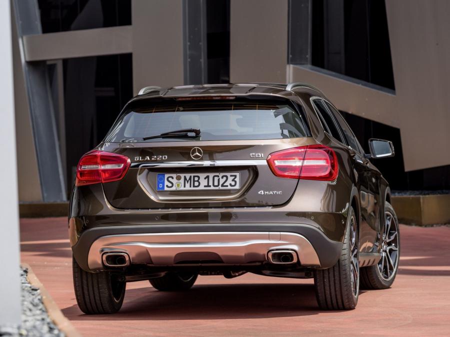  Mercedes-Benz GLA220 CDI 4Matic 2014 года  (фото 14 из 30)
